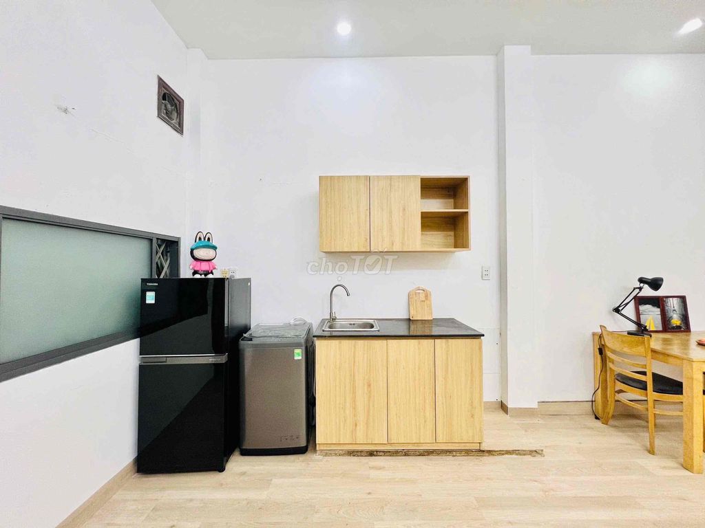 transfers to the Bình Thạnh rental agreement