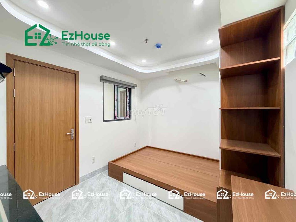 500 klicks of deposit -- new home, 100 percent built elevator -- private washing machine.
