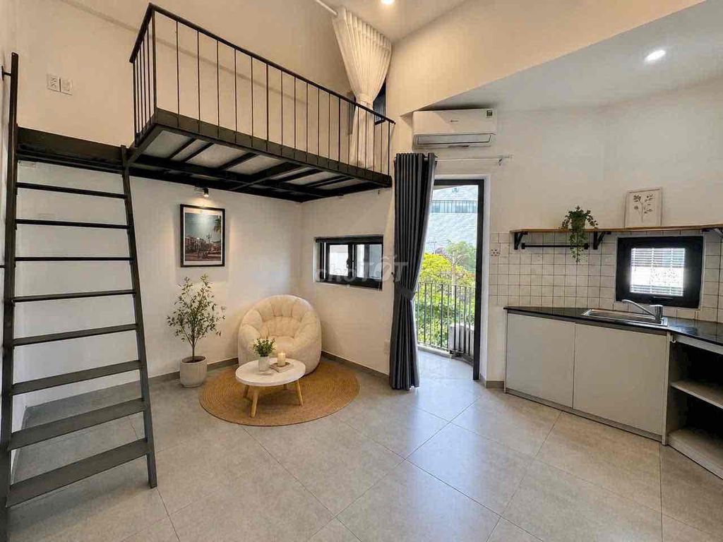 Rent the DNC Services apartment full of internal interiors in District 3.