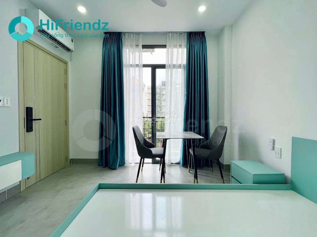The studio service apartment is located in Cát Lái near the umt