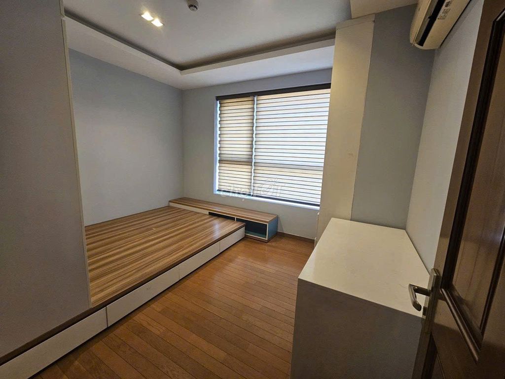 Qq22, 13, Tân Phú: 80 meters2, 2 p sleeping, full interior, 9 million