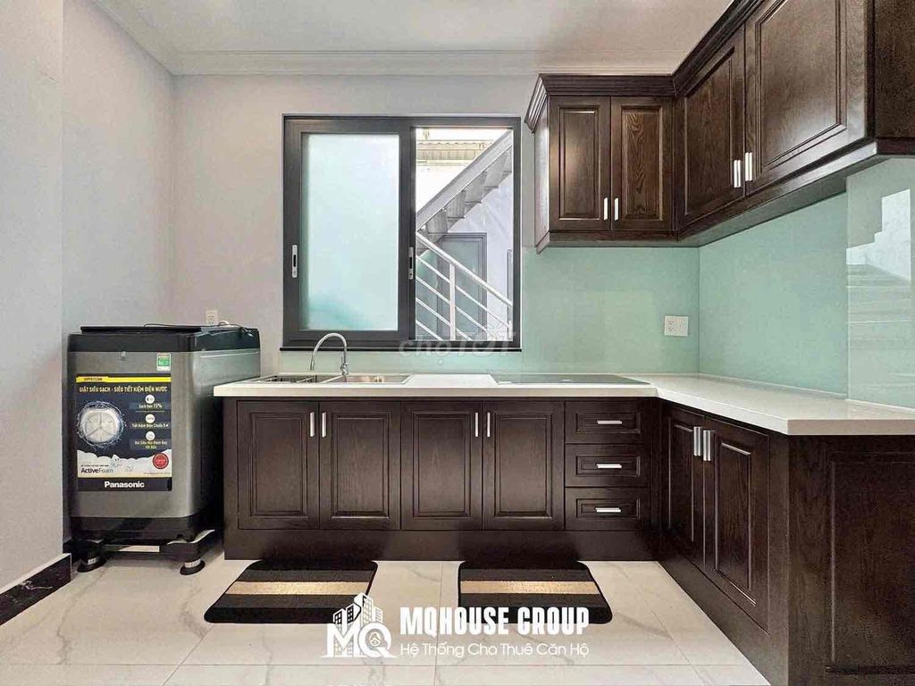 It's the owner of the new high-end apartment that's 100 percent built by etown Cộng Hoà.