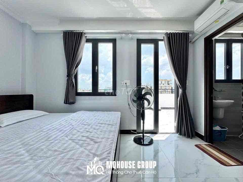 It's the owner of the new high-end apartment that's 100 percent built by etown Cộng Hoà.