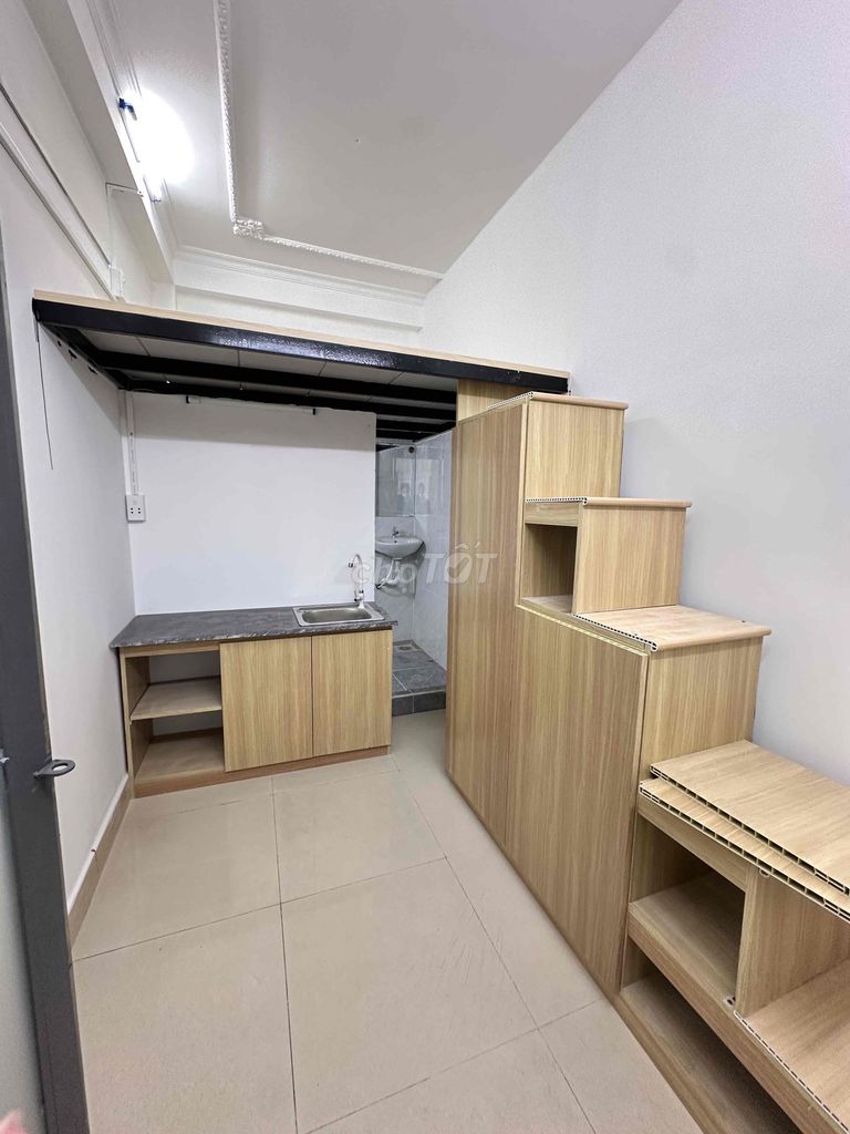 Pass room