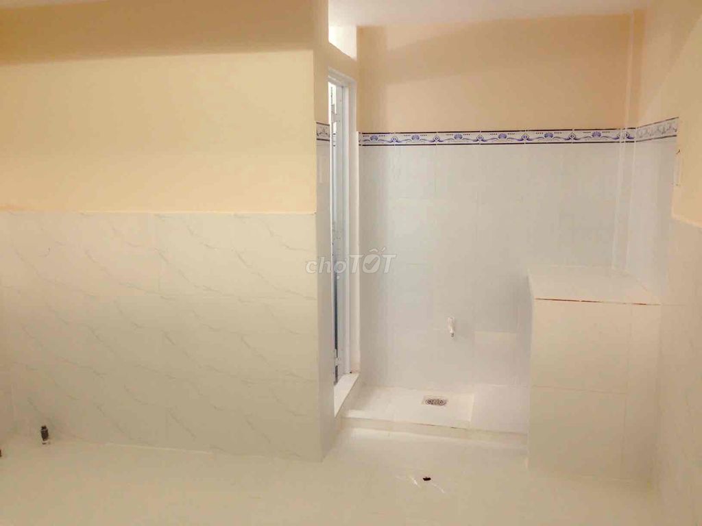 Get the motel room clean and clear and secure.