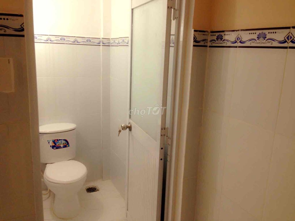 Get the motel room clean and clear and secure.