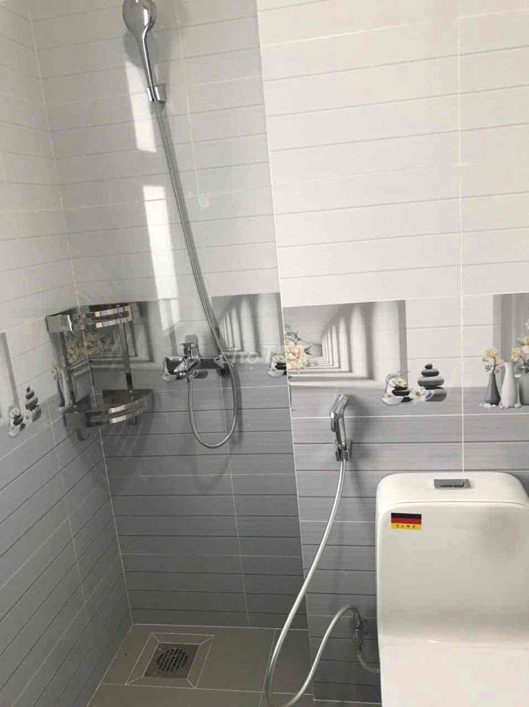 The service apartment was built 50 meters for rent