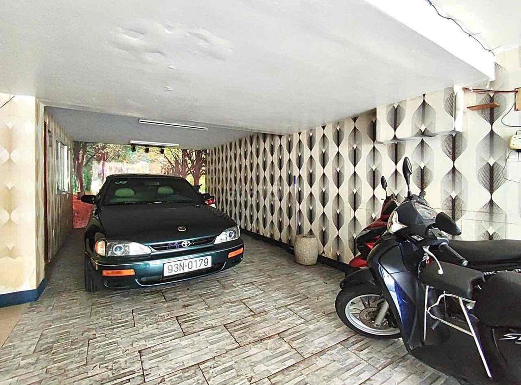 Rent KDC Him lam 10 bedrooms-- 59 million.