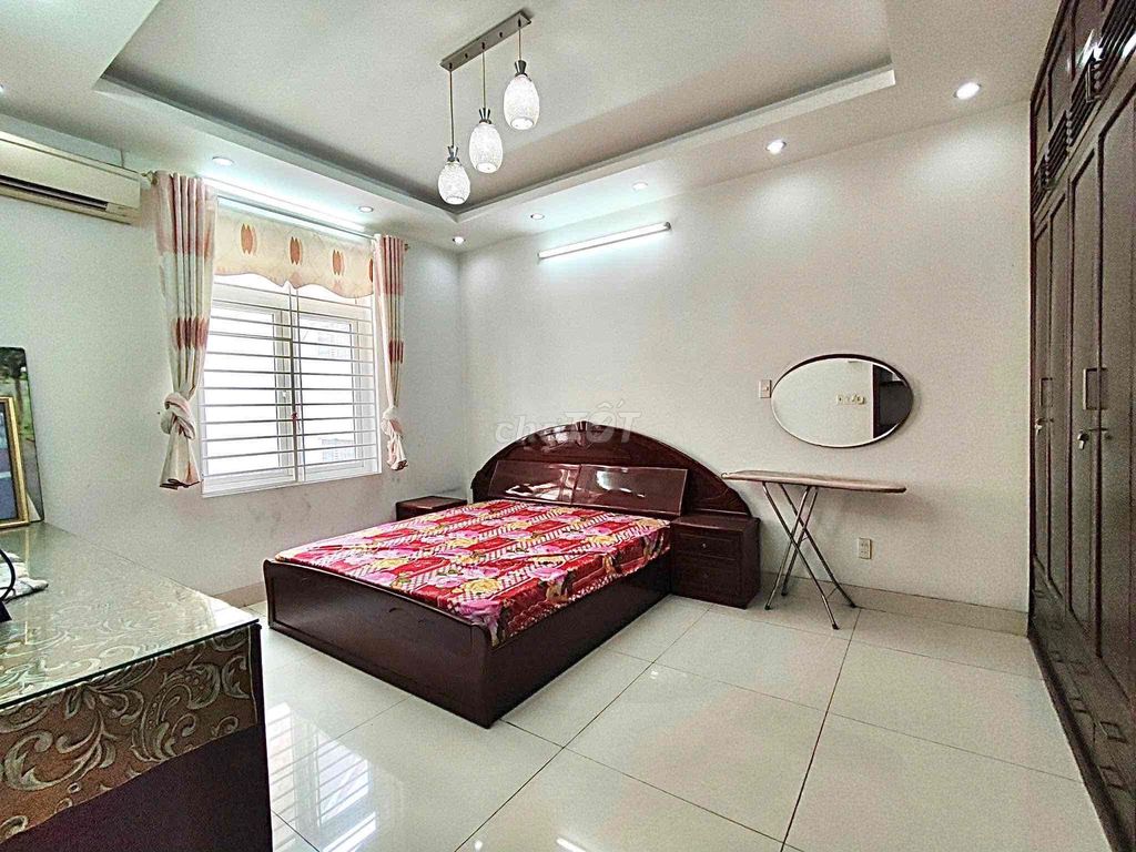 Rent KDC Him lam 10 bedrooms-- 59 million.