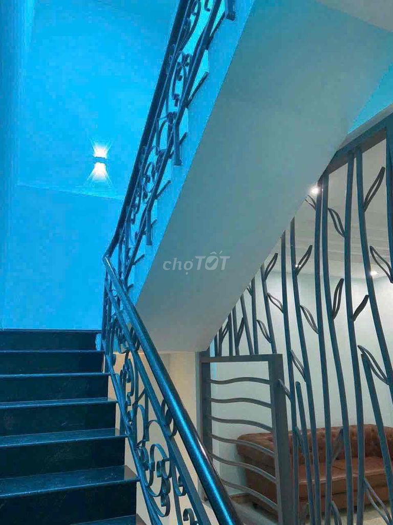 Renting an alley-car house-- Huỳnh Tấn Phát P.Phú Thuận, District 7