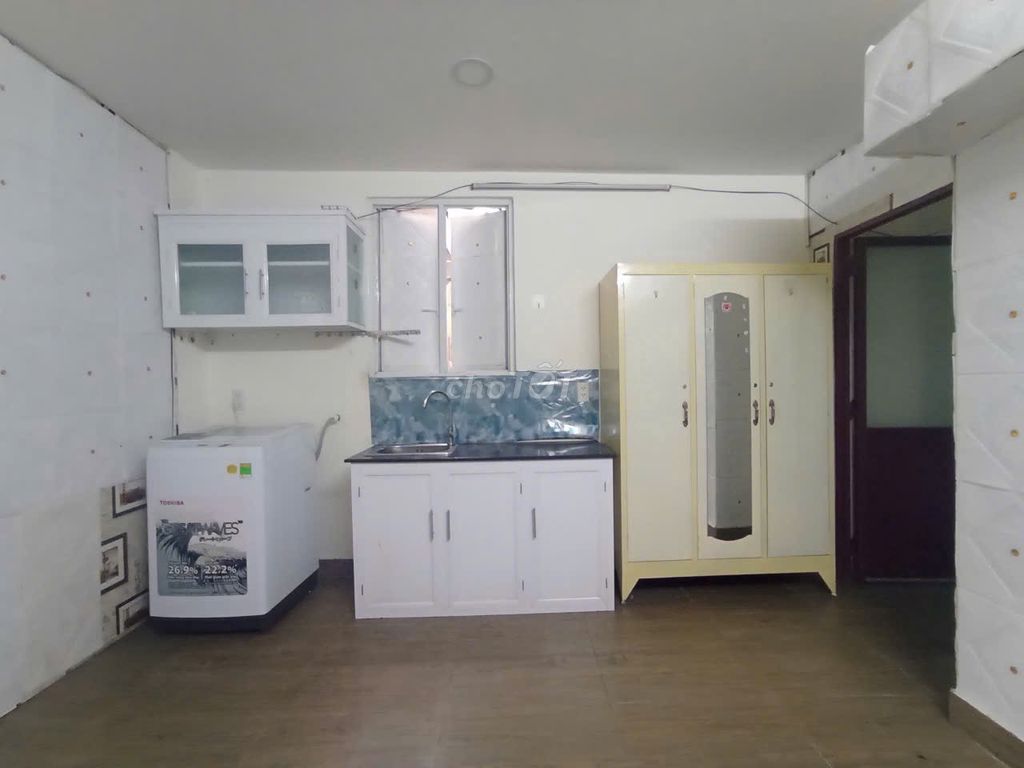Rent a new Thân Nhân Trung cash house