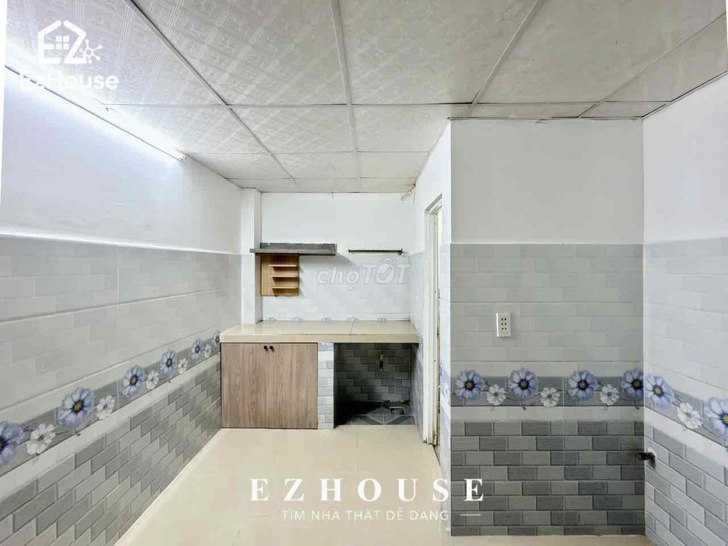 Exhausted deal room - new project
