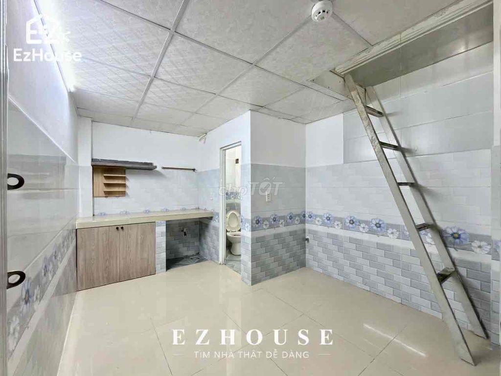Exhausted deal room - new project