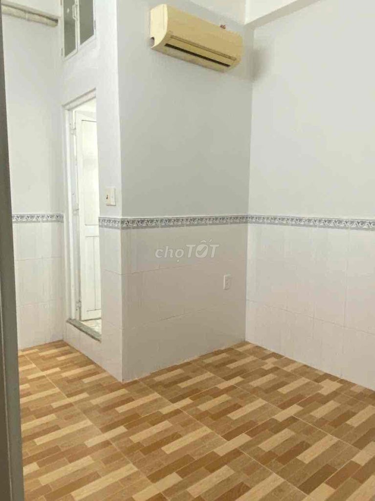 Instrument Room Nguyễn Văn Đậu, with Phan Deng Q. Bedroom