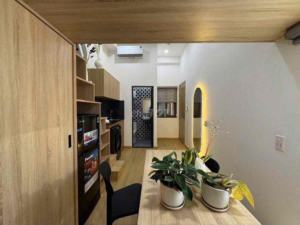 open - full interior right here in Lê Văn Việt - cnc area