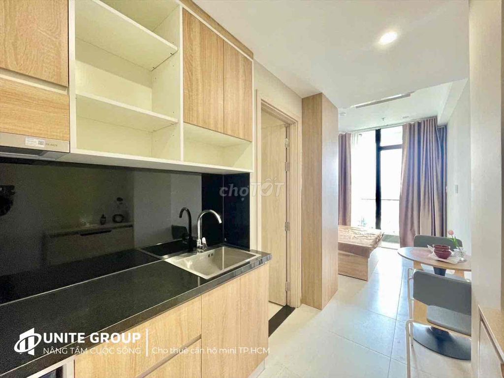 Room full interior - open window in downtown District 1