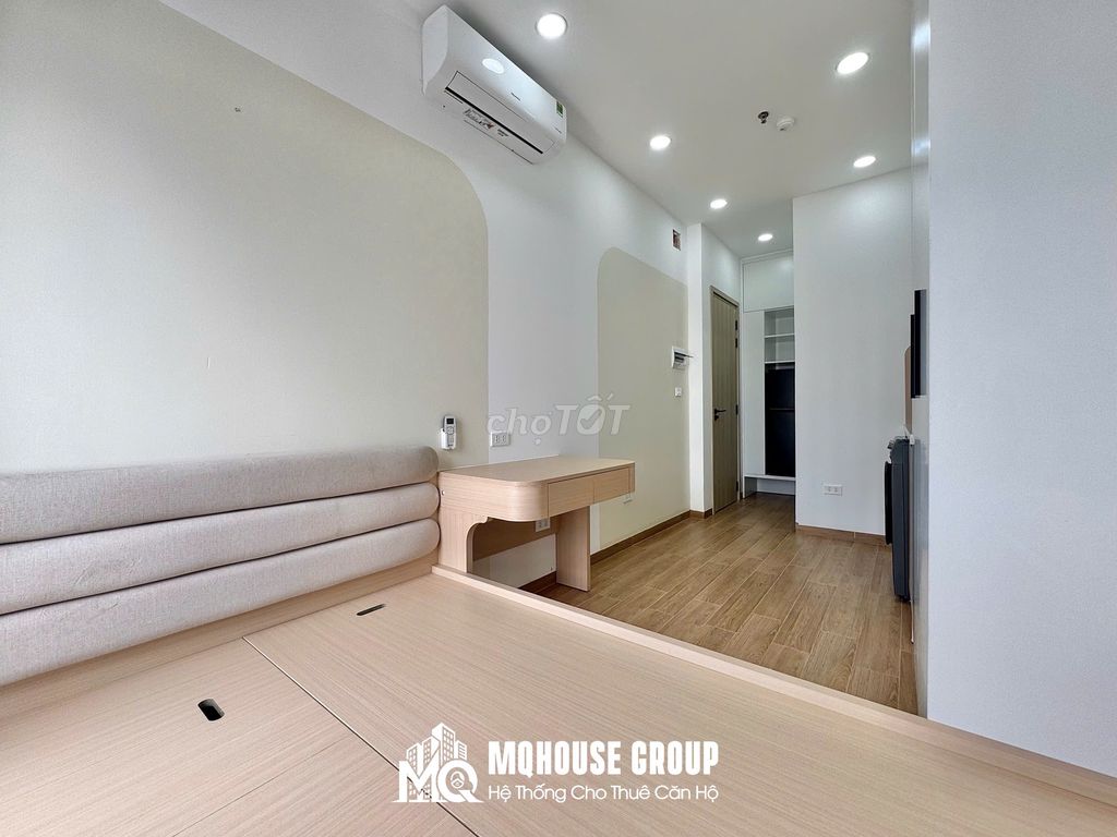 The new mini apartment is 100 percent beautiful balcony right in the middle of the white writing market.