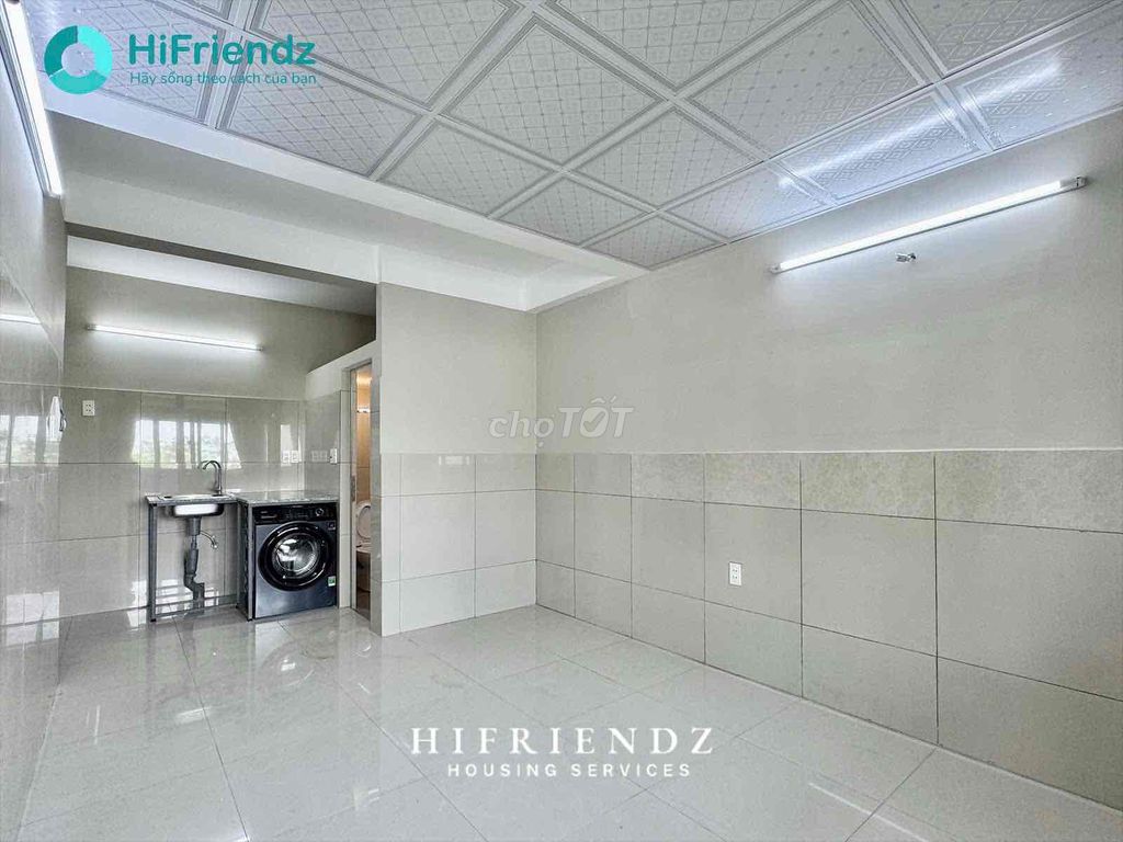 Private washing studio - walking through ueh, vhu - available