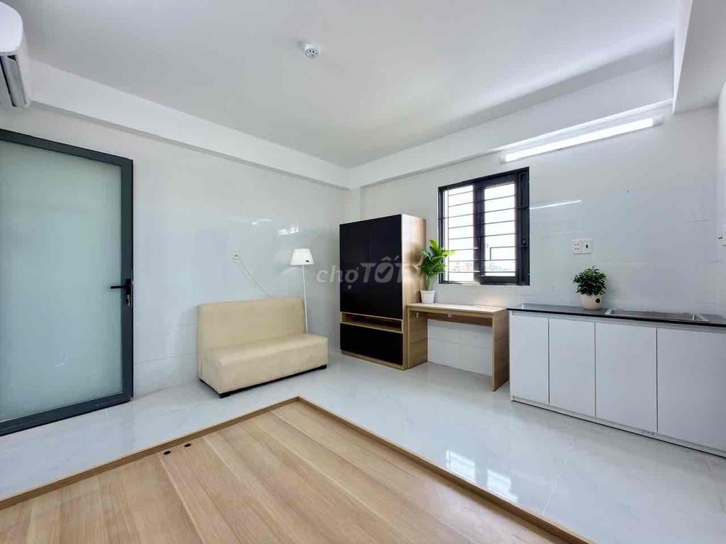 For the rest of the week • 500 K • Vườn Lài District 12 hotel room