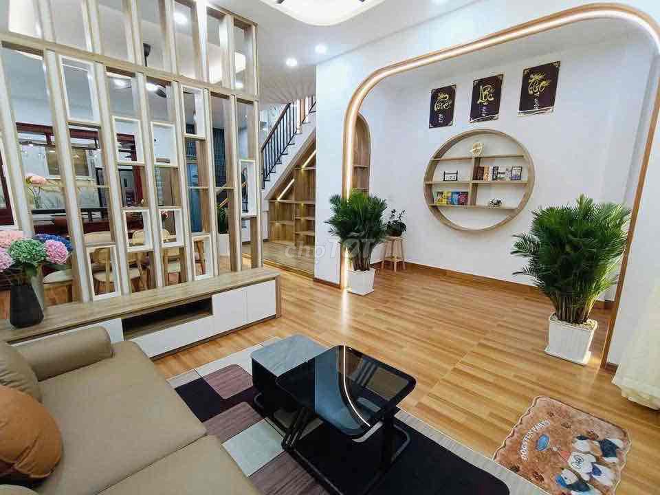 Rent Gò Vấp Root House