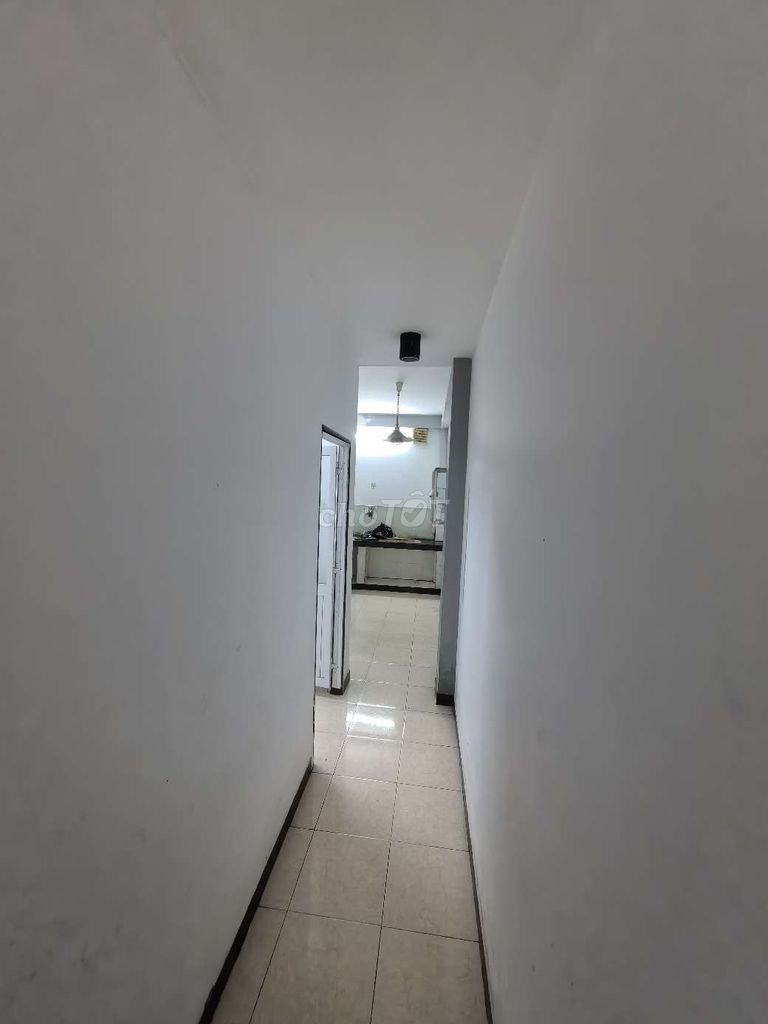 Rent an alley house on Số 4.
