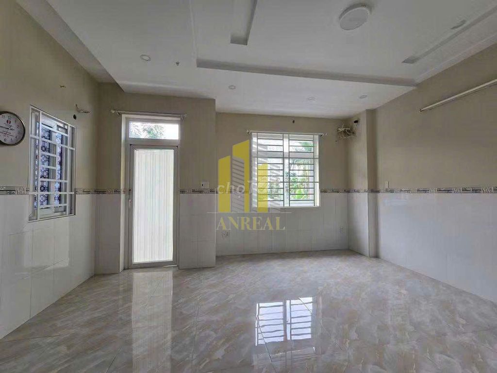 Thảo Điền 4th floor. 25 million.