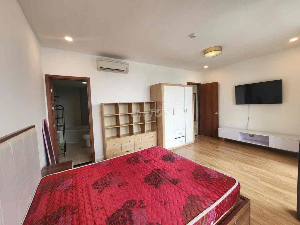 3 Grand Riverside Bedroom 100 m2