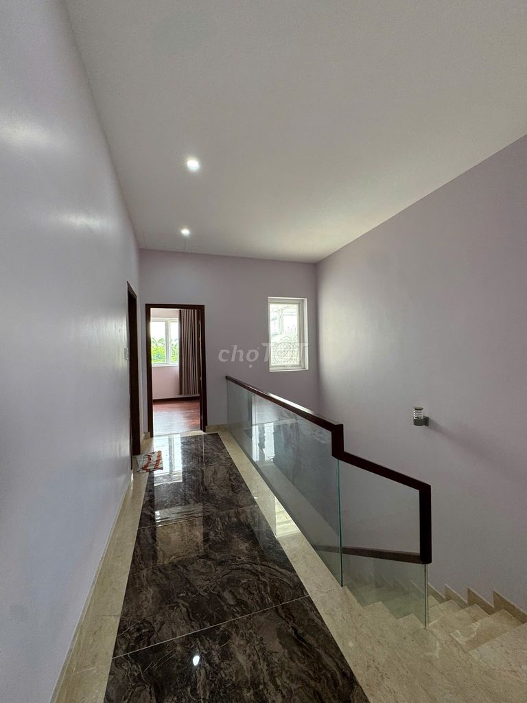 Rendez Merita house near Juan Khuong, Liên Phường, 4th floor bedroom