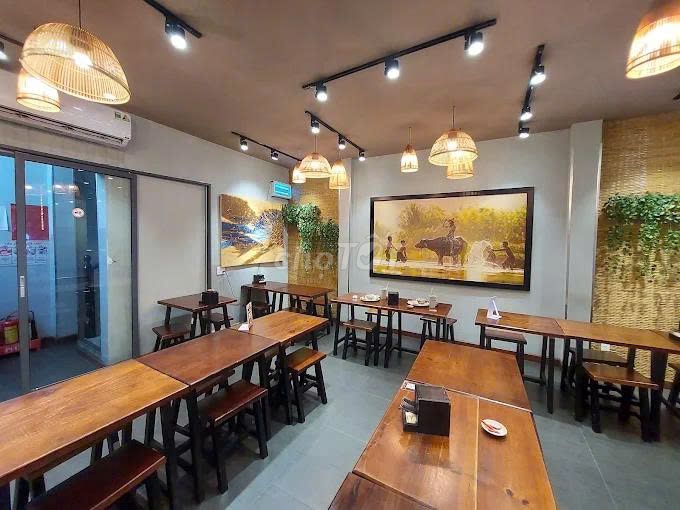Rent cash for 301 B An Dương Vương, 5-Mm 3th floor-- 63 million.