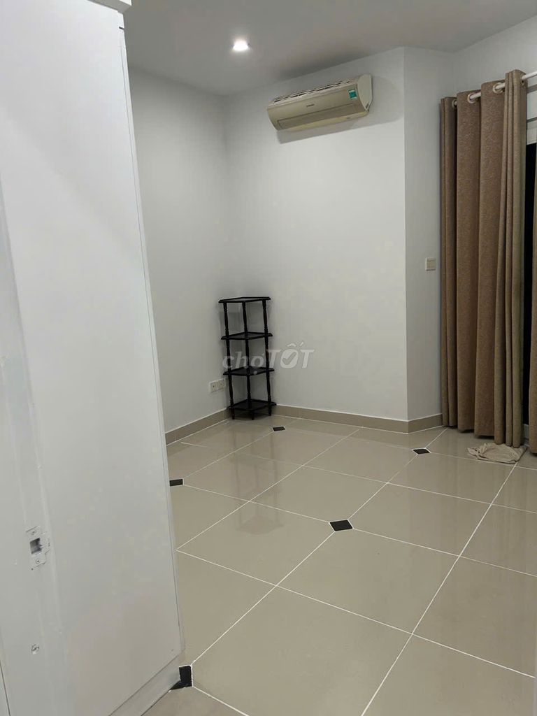 Rent a safe apartment 2-Tân Bình