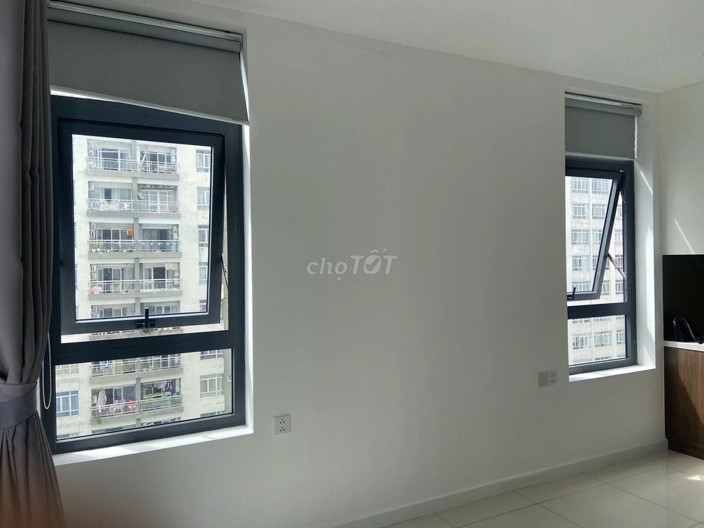 We need to rent the Officetel Central Premium, 187-5 District 8.