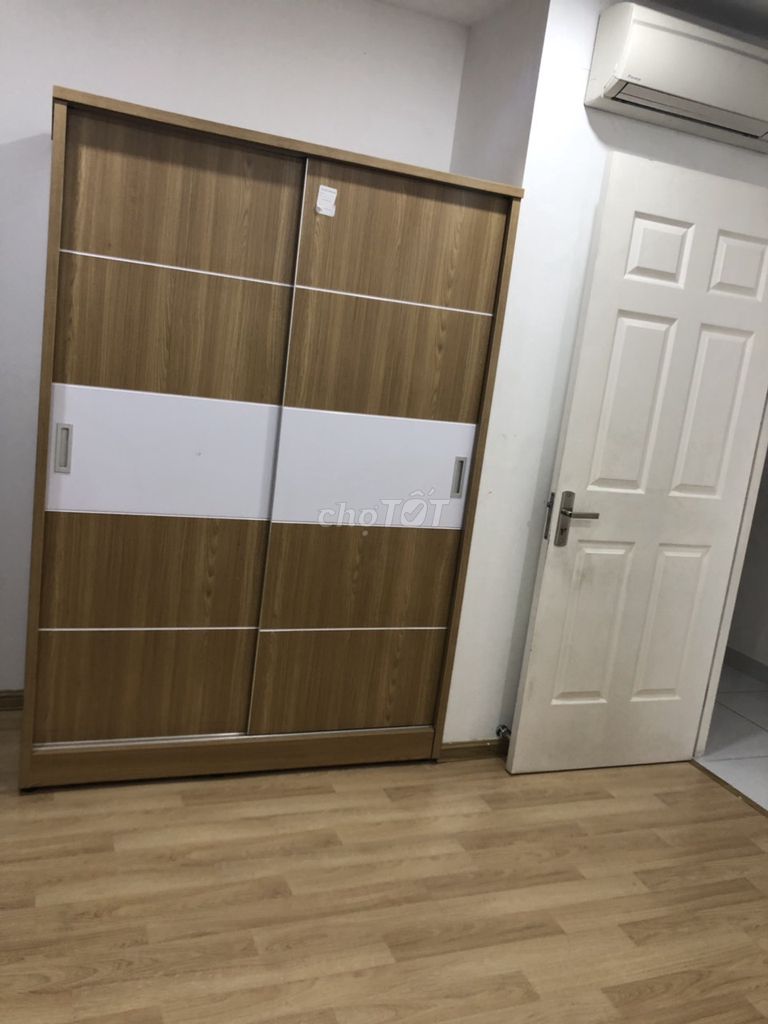 Cộng Hòa Plaza -- 100 M2 -- (3 bedrooms - 2 toilets) 14 million.