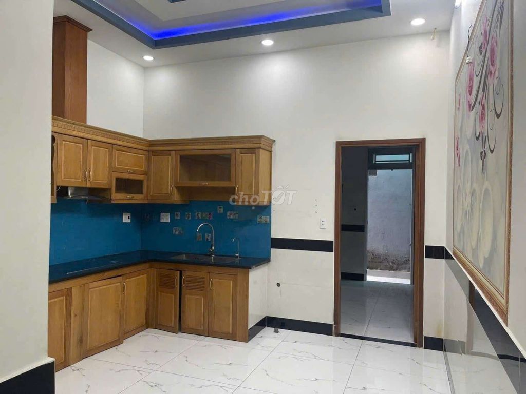 Rent P house. Tân Thới Hiệp, District 12
