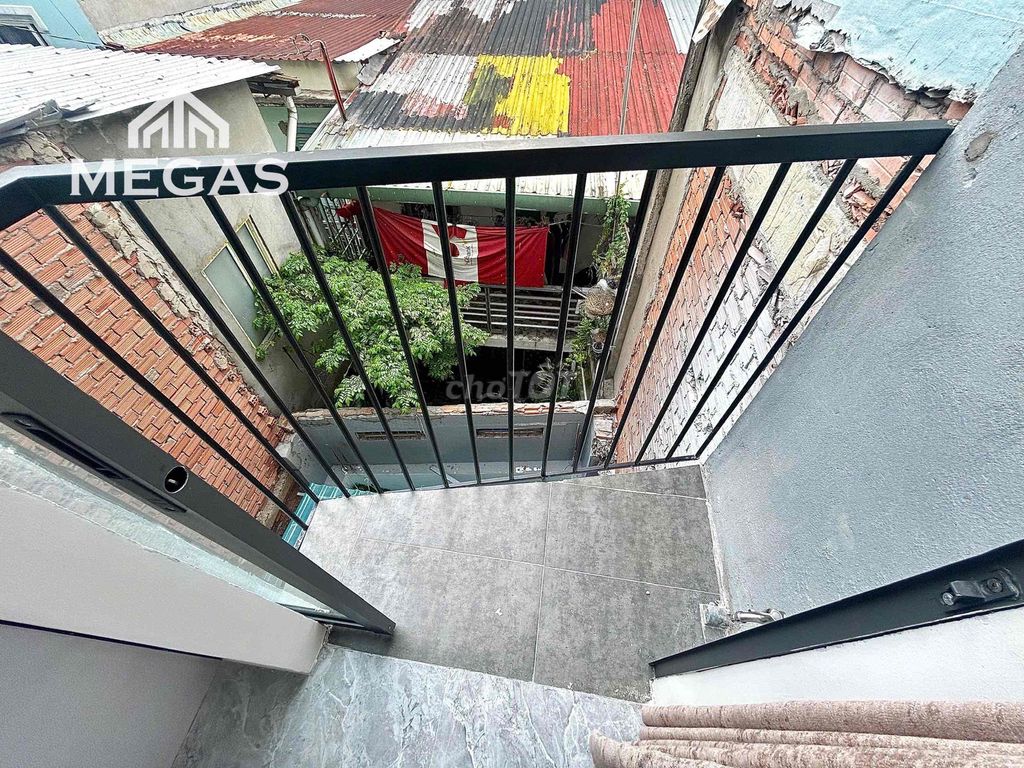 - Rent a window studio with a nice balcony.
