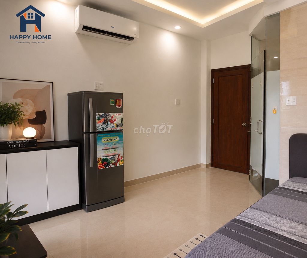 The Tân Phú studio does not pay off the full interior near the shower floor 5 million a month.