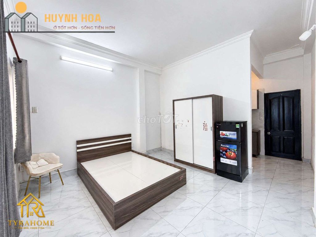 One bedroom, please.