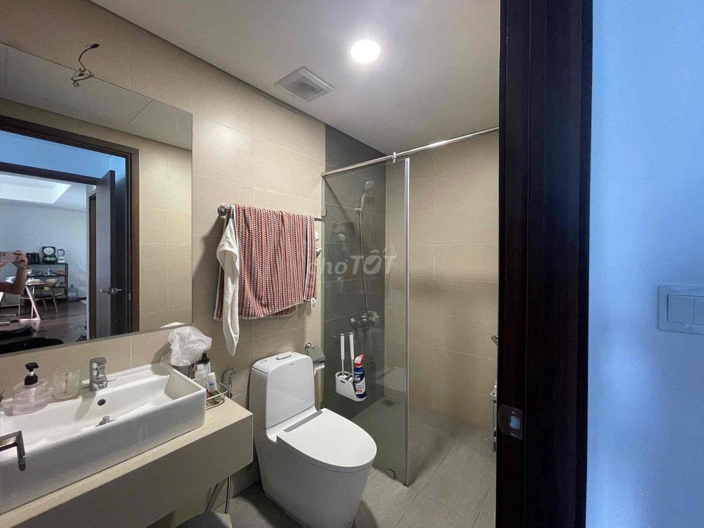 Rent two Mizuki Park-Pam678 bedrooms - ready for bed nets