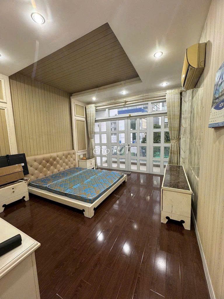 Rent 1 497 Lạc Long Quân, District 11 - 2th floor - 30 million