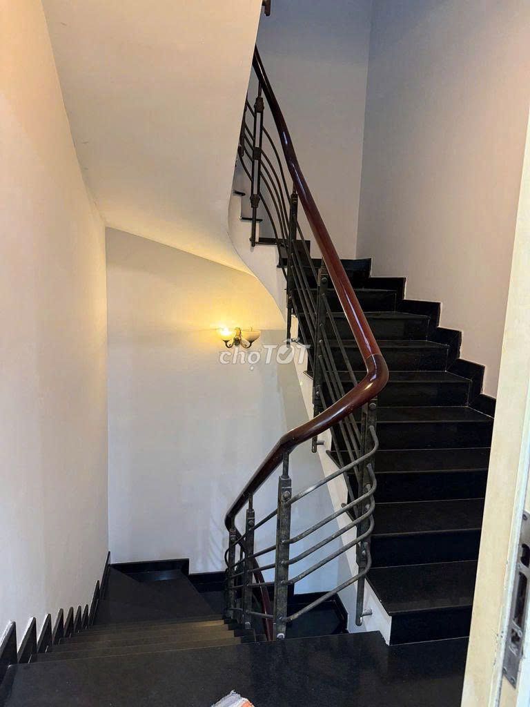 Rent 1 497 Lạc Long Quân, District 11 - 2th floor - 30 million