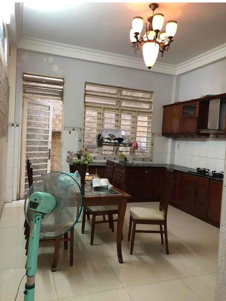 Rent a cash house on the 79th street-- Tân Quy, District 7