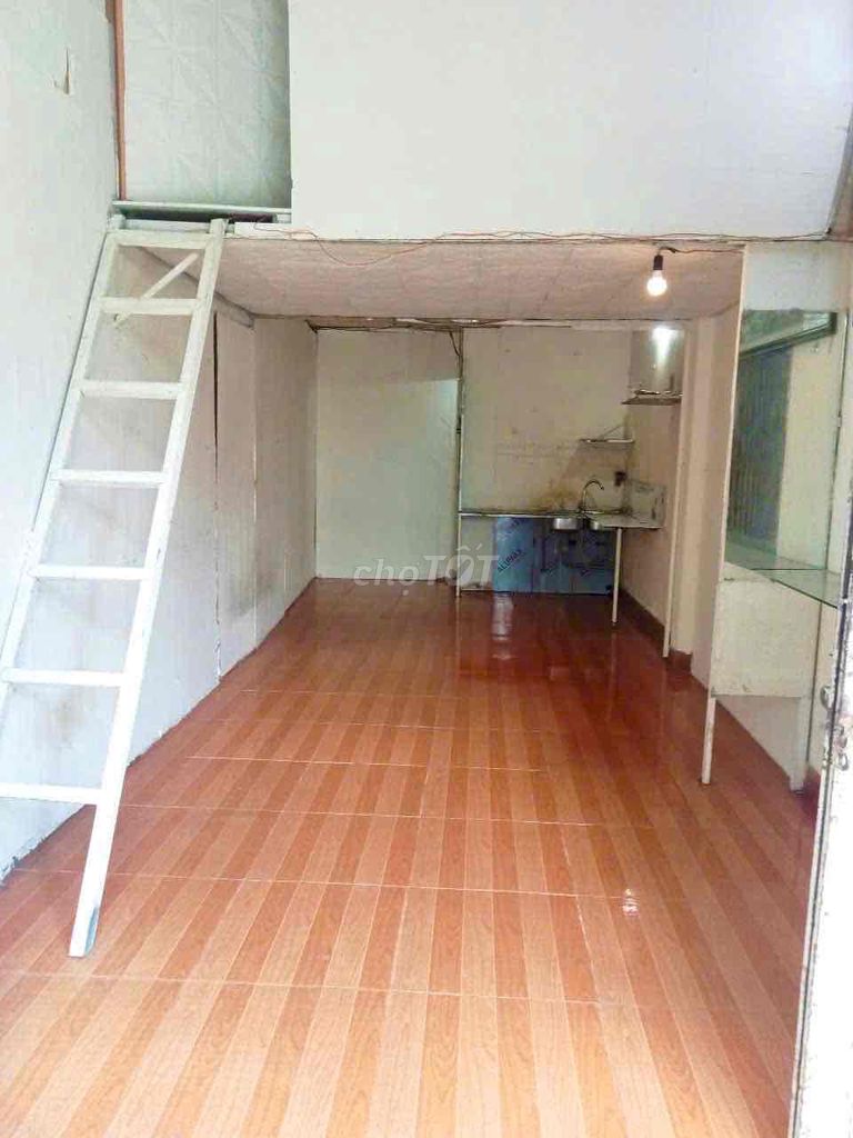 The Kios 3 x 8 meters (GGGUI) 7 meters through. 1/ Trương Phước Phan. Bình Tân