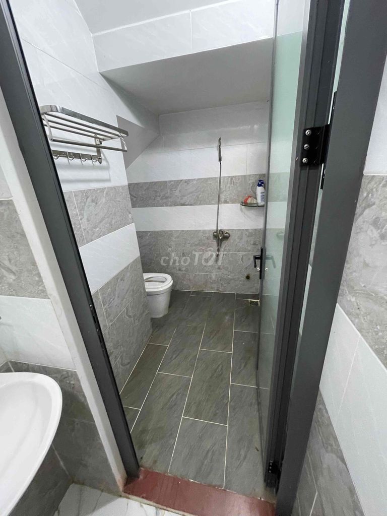 Rent 1530/14 Nguyễn Duy Trinh, p Long Trường