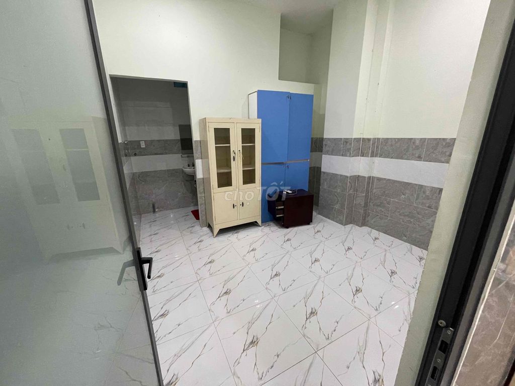 Rent 1530/14 Nguyễn Duy Trinh, p Long Trường