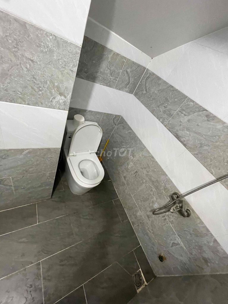 Rent 1530/14 Nguyễn Duy Trinh, p Long Trường