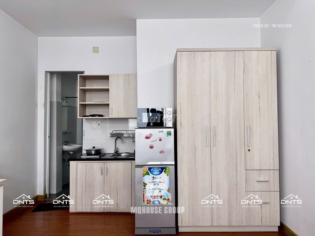 The 30m2 large window room is full of furniture near Lilongang, University of Wesh