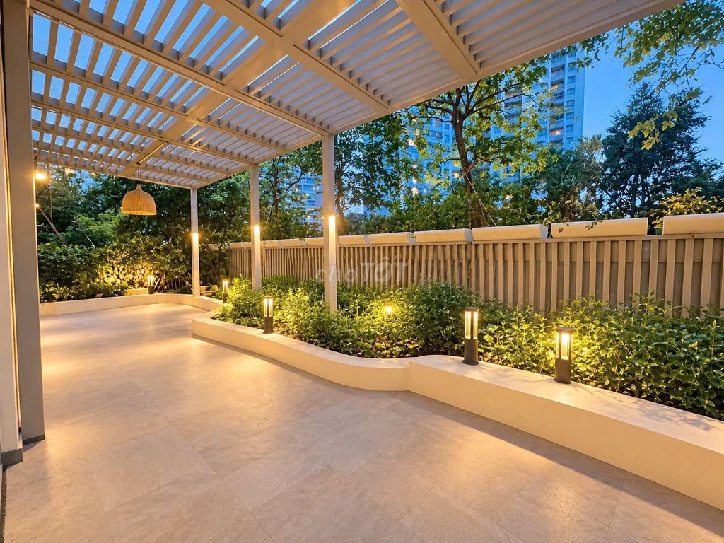Rent the high-priced villa at 100 million, available immediately.