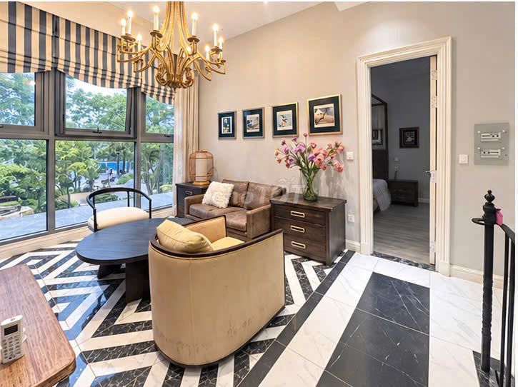 Rent the high-priced villa at 100 million, available immediately.