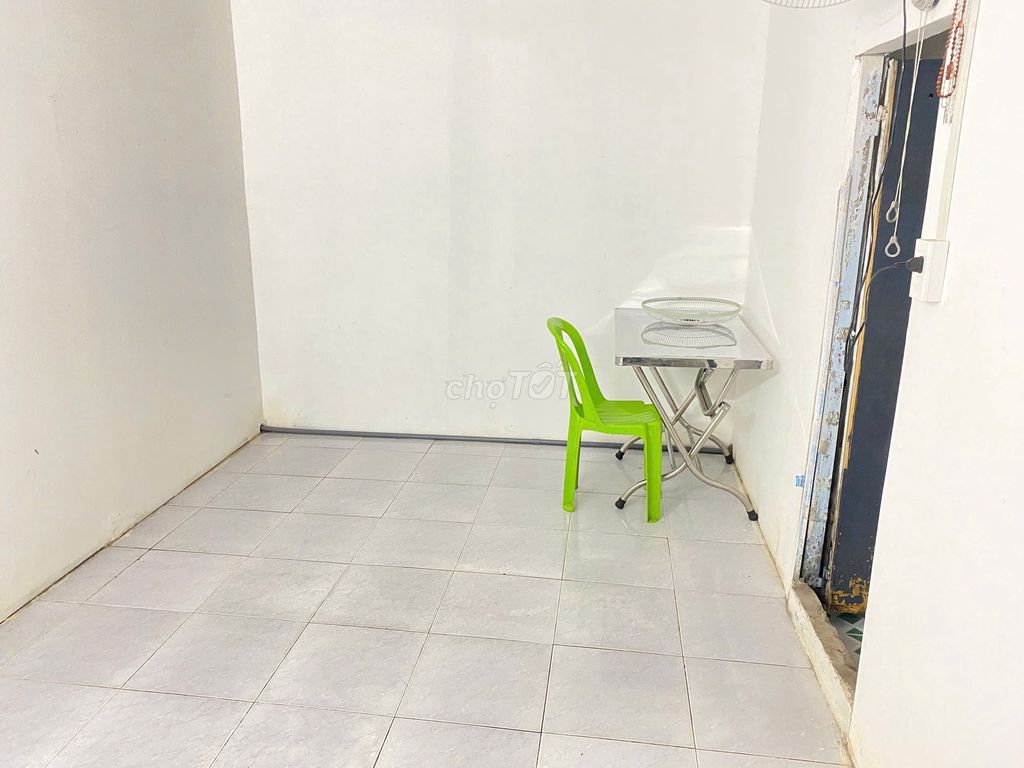 Bùi Đình Tuý cash renter. Free business.