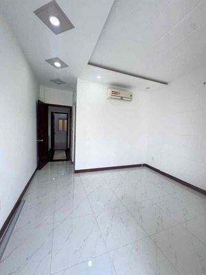 Carway Street 1 .5 bedroom 3rd floor.5 Dương Quảng Hàm 22 million toilets