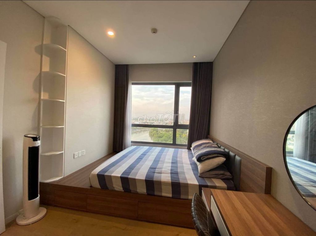 A rare one-room rent for 17 million, a very rare, empty apartment line.